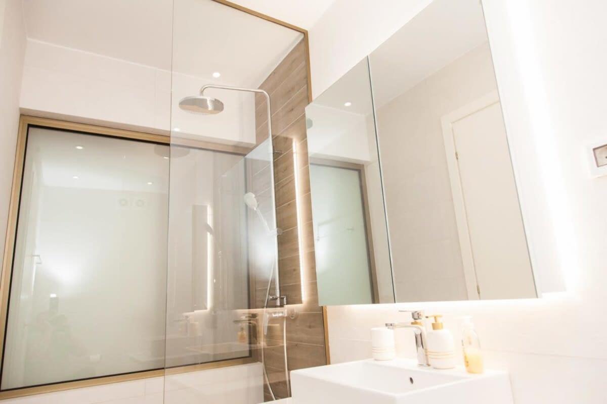 Comfortable 2 Bd Apt Near Sintagma Square Athen Exterior foto