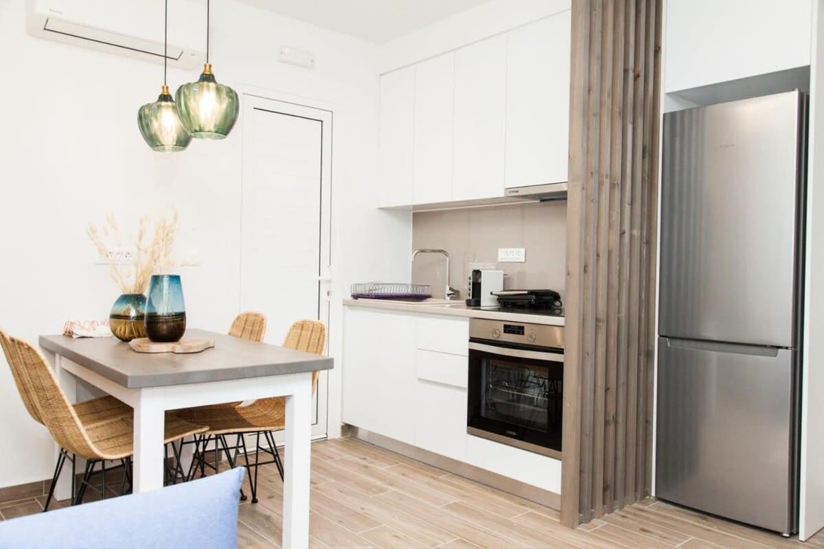 Comfortable 2 Bd Apt Near Sintagma Square Athen Exterior foto